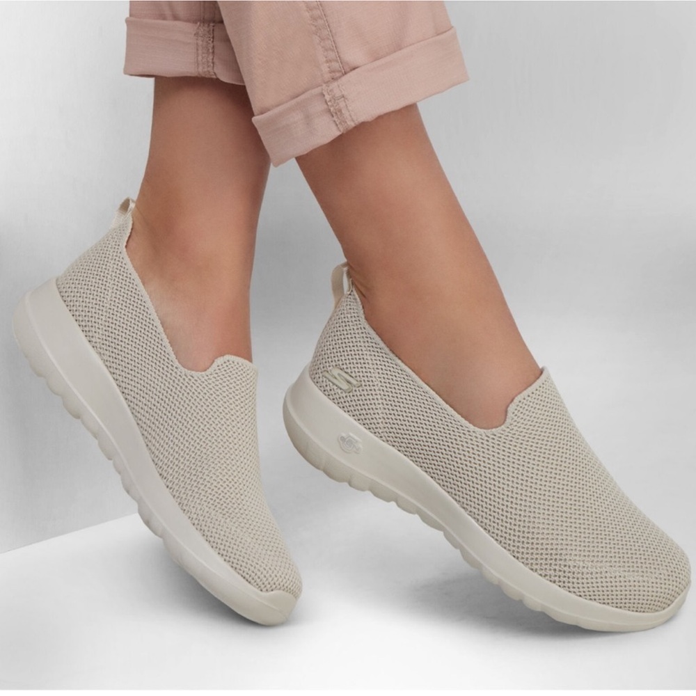 Skechers Go Walk Slip on Shoe